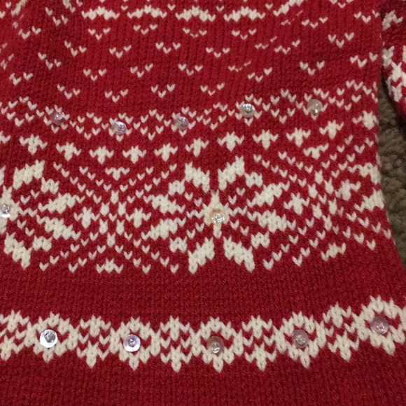 NWTs Old Navy Red Snowflake sequin sweater Sz 5 - Picture 2 of 5